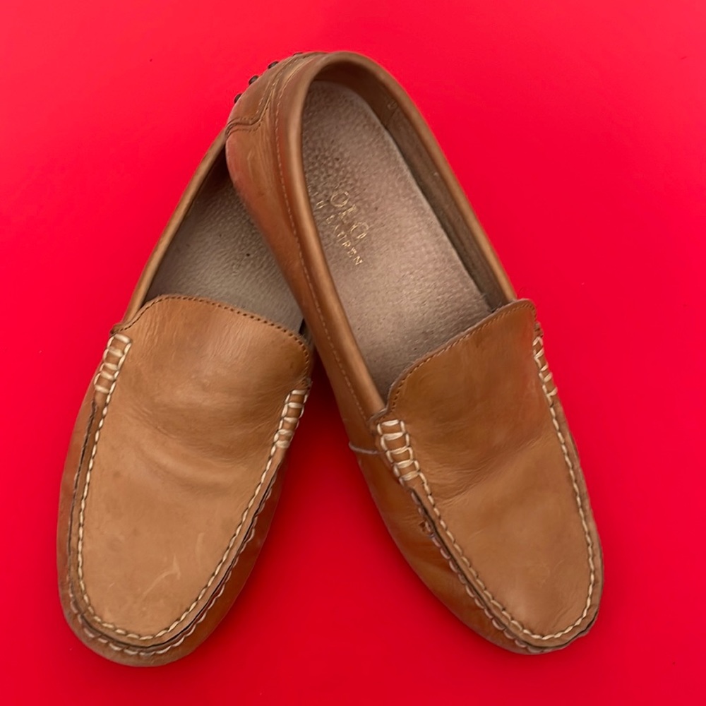 Polo Ralph Lauren men’s driving shoe Gently gently used men’s color loafer